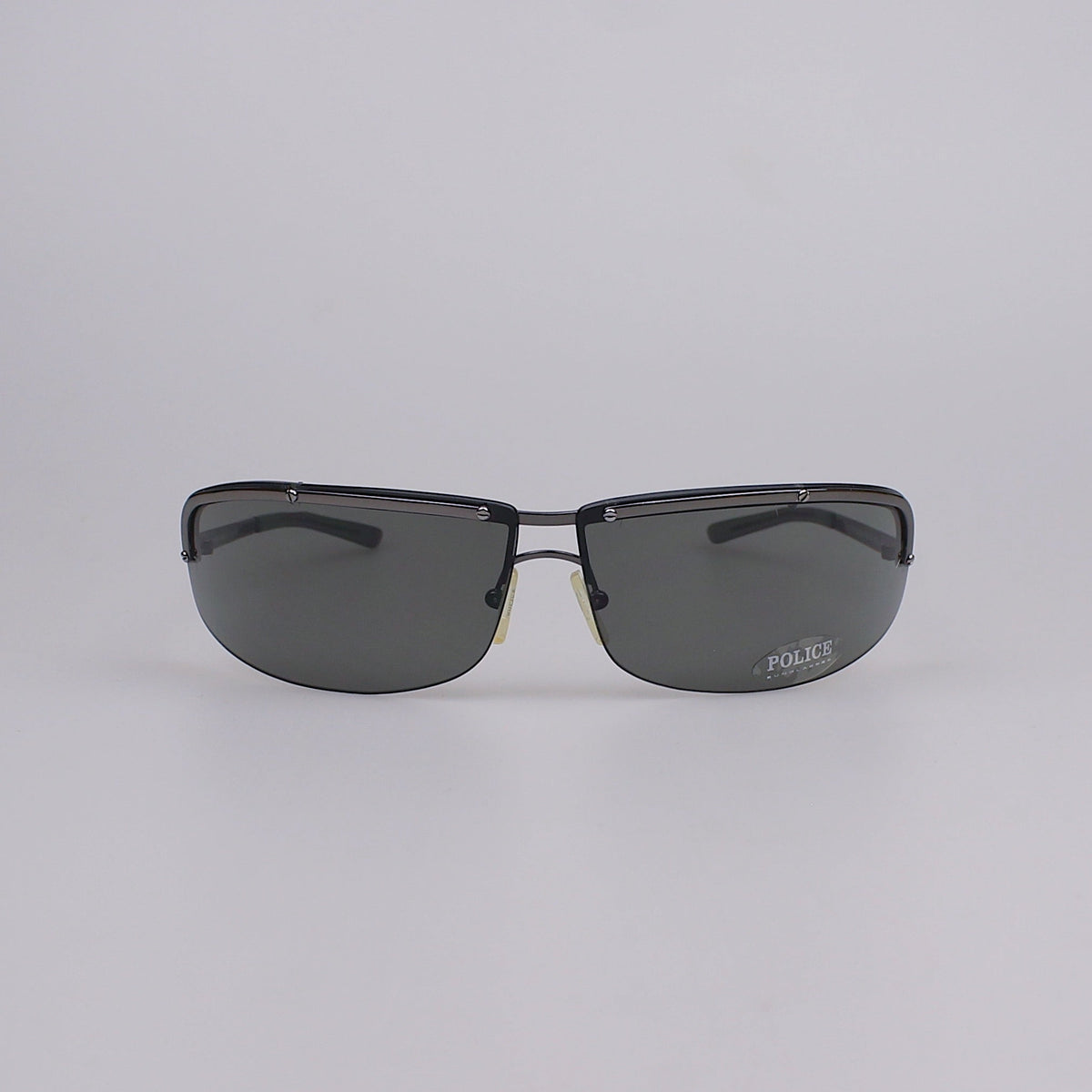 Police 2757 — arquivo Y2K
